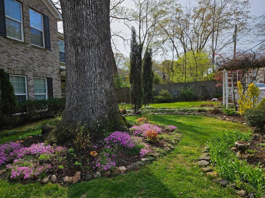 Sleeps16, Spacious Home, Close To Downtown, Beltline, And Walk To Restaurants, 75