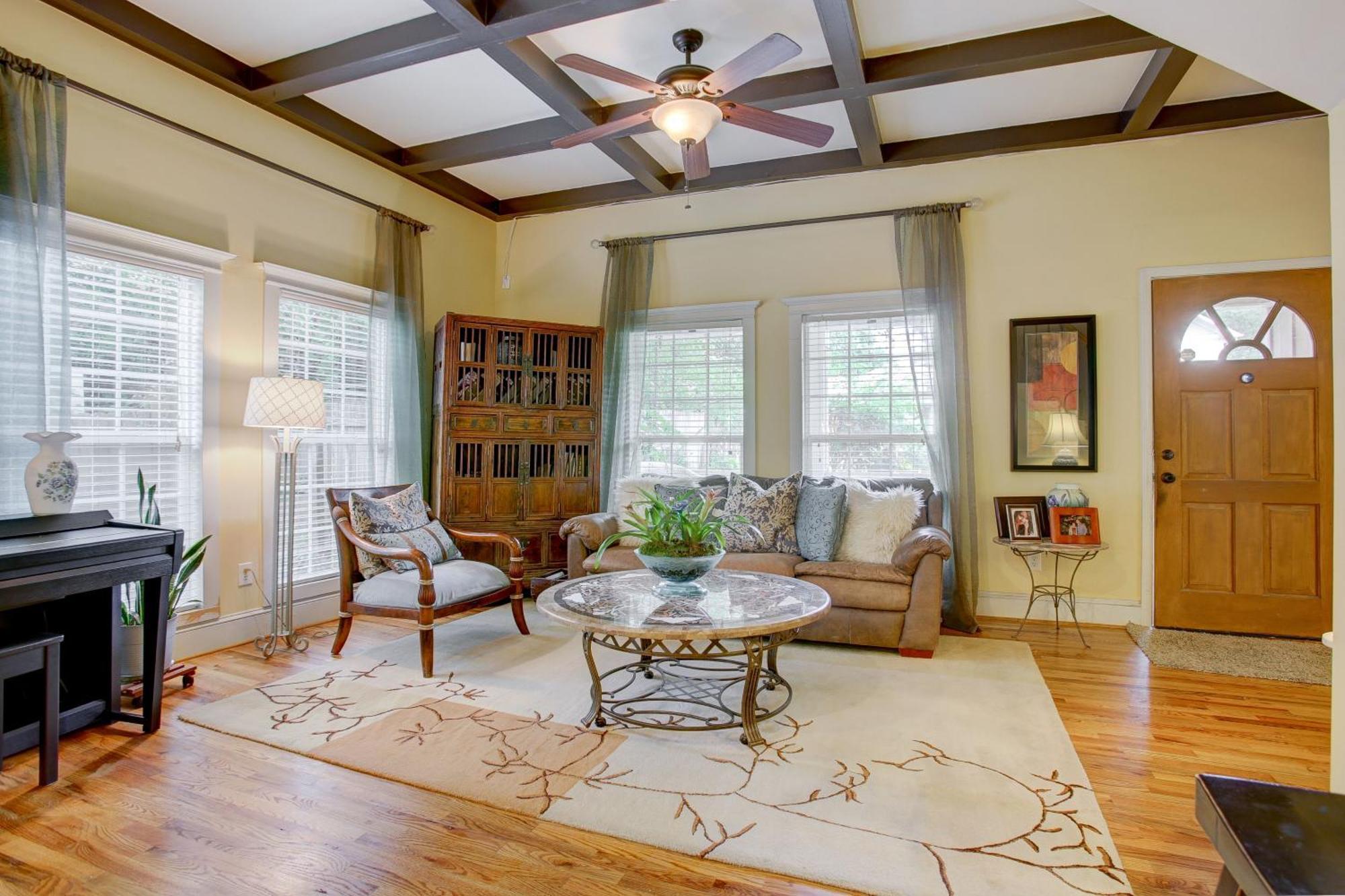Sleeps16, Spacious Home, Close To Downtown, Beltline, And Walk To Restaurants, 75